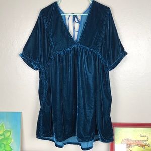 Beautiful Free People velvet tunic top